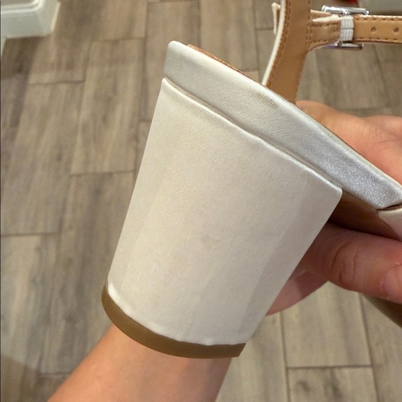 Naturalizer Bristol Dress Sandals Sz 8 Wide - Picture 7 of 11